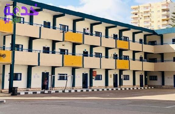 مدرسة بالإسكندرية 